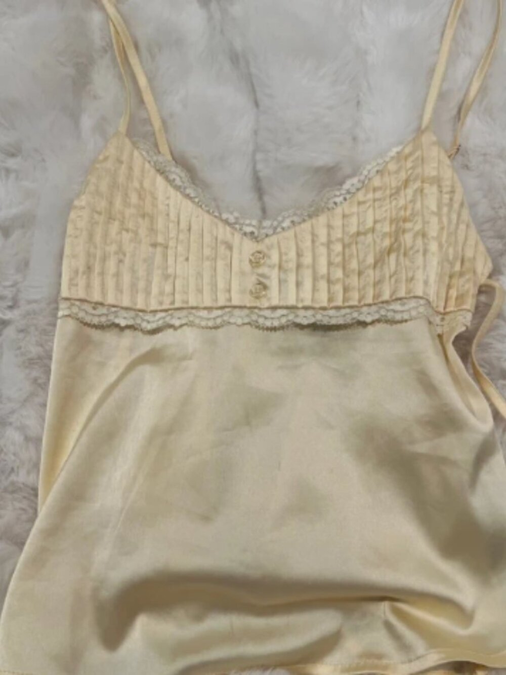 edikted yellow top